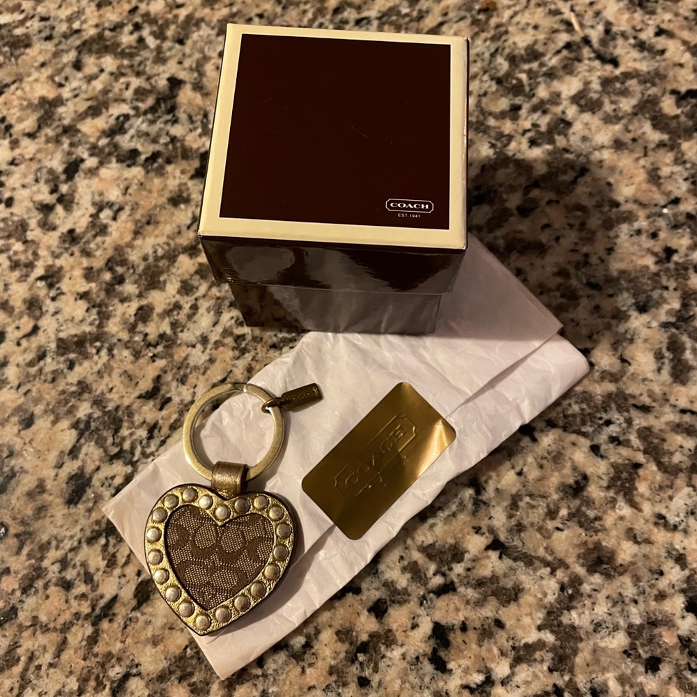 Coach Heart Gold Leather Key Ring Keychain